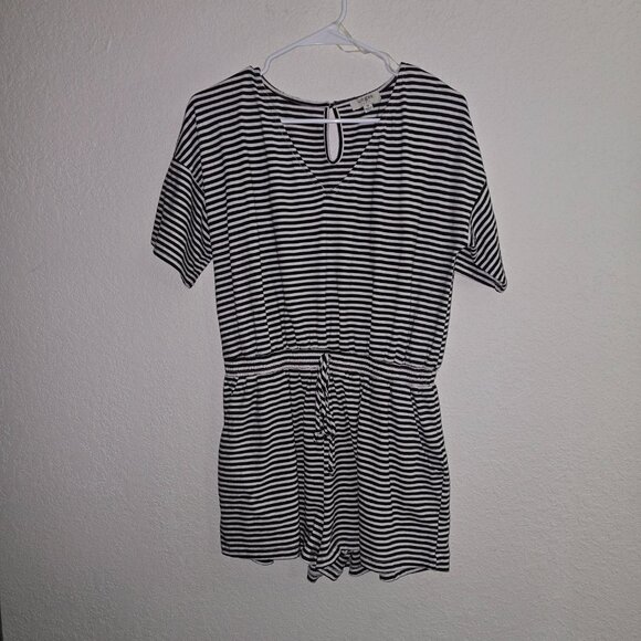 Umgee black/white sz M Cute Romper - Picture 1 of 3